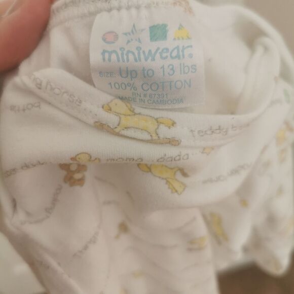 3/$15 Miniwear sleep sack size 3-6 m - Picture 2 of 5